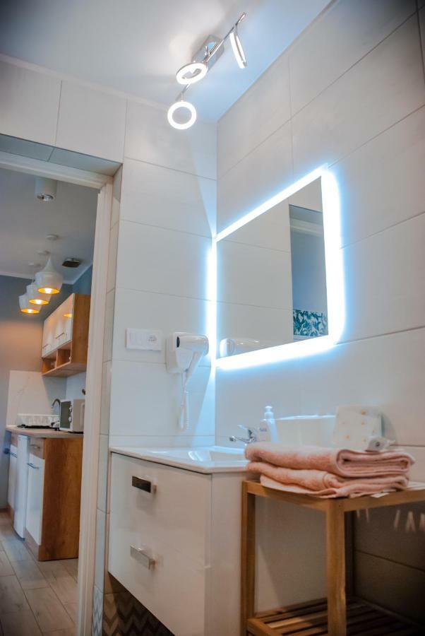 Noclegi "Boczna 5A" Apartamenty Goscinne Szczawno-Zdroj Exterior foto