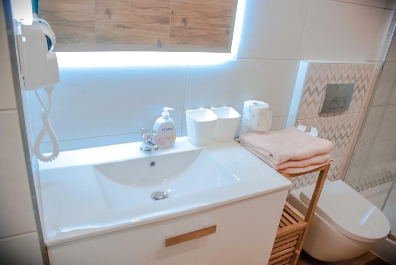 Noclegi "Boczna 5A" Apartamenty Goscinne Szczawno-Zdroj Exterior foto
